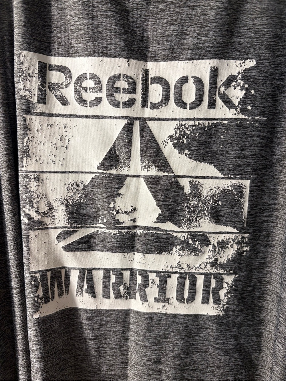 3 for 10$ 🎀 Reebok Tank Top - Picture 2 of 3